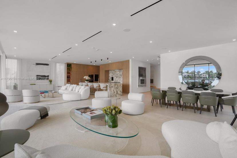 Picture of 310 W Dilido Dr, Miami Beach FL 33139