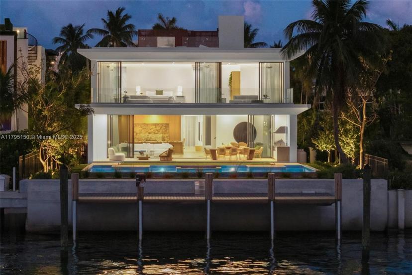 Picture of 310 W Dilido Dr, Miami Beach FL 33139