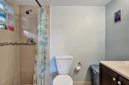 Picture of 7610 Stirling Rd # 207C, Davie, FL 33024