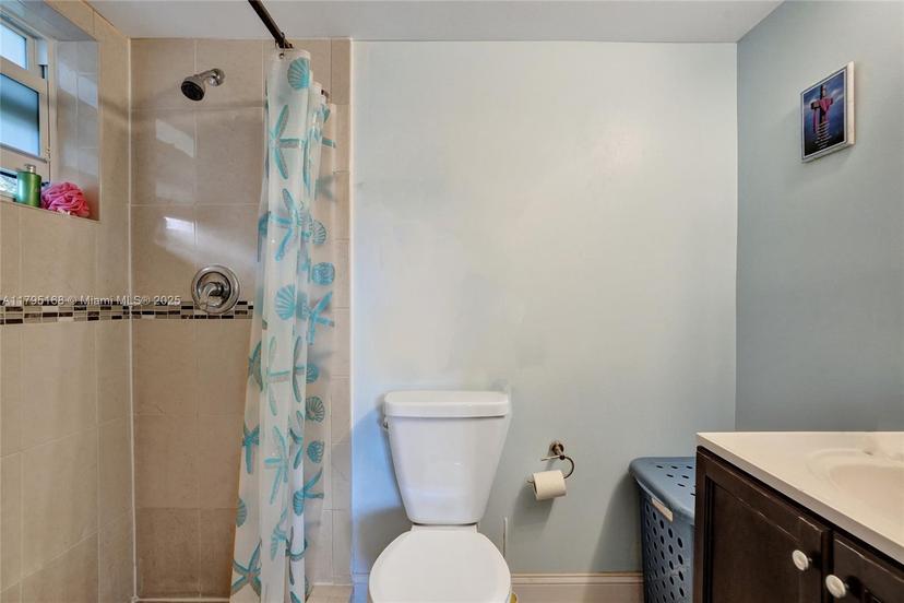 Picture of 7610 Stirling Rd # 207C, Davie FL 33024