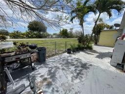 Picture of 19800 SW 180Th Ave Unit 376, Miami, FL 33187