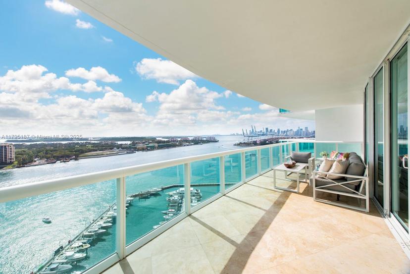 Picture of 1000 S Pointe Dr # 1903, Miami Beach FL 33139
