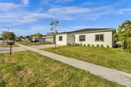 Picture of 7806 NW 68Th Ave, Tamarac, FL 33321