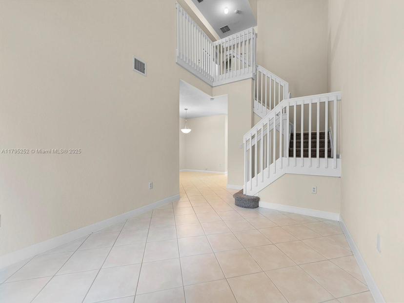 Picture of 2590 SE 14Th St, Homestead FL 33035