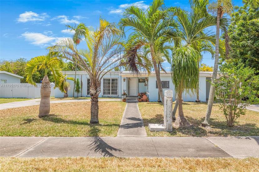 Picture of 9240 Nautilus Dr, Cutler Bay FL 33189
