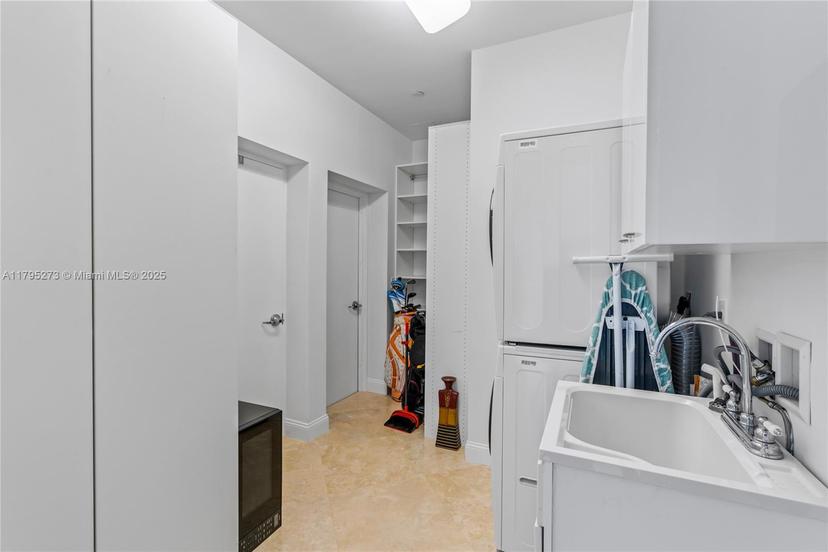 Picture of 15811 Collins Ave # 3901, Sunny Isles Beach FL 33160