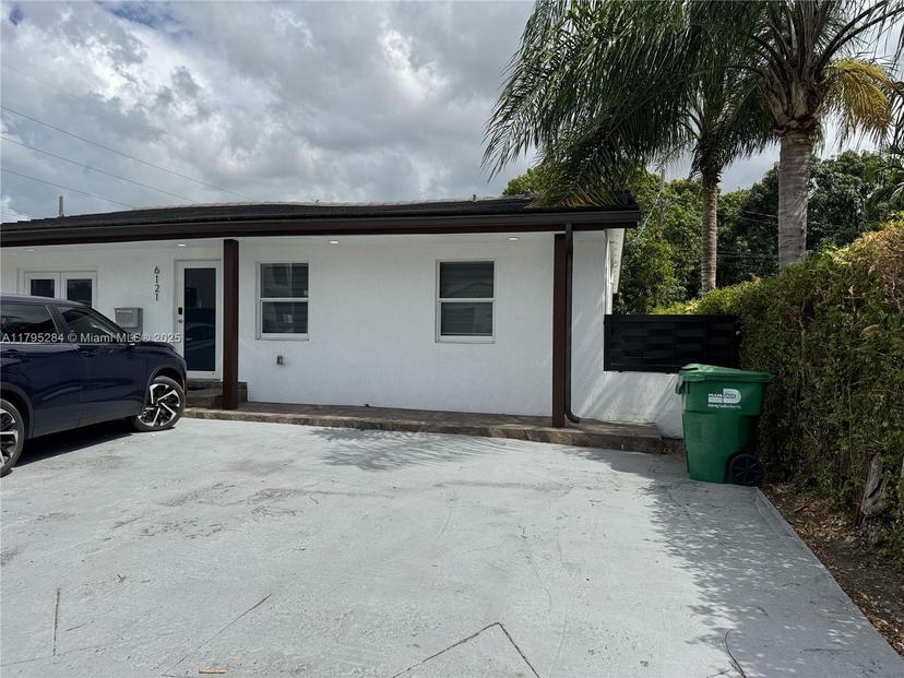Picture of 6121 Coral Way, Miami FL 33155