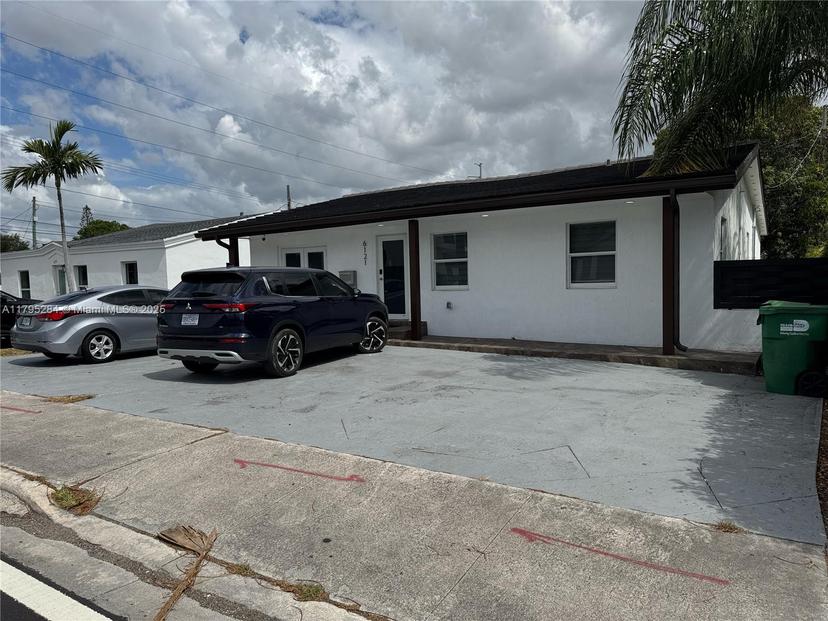 Picture of 6121 Coral Way, Miami FL 33155
