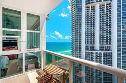 Picture of 18201 Collins Ave # 3405, Sunny Isles Beach, FL 33160