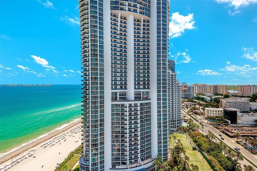 Picture of 18201 Collins Ave # 3405, Sunny Isles Beach FL 33160