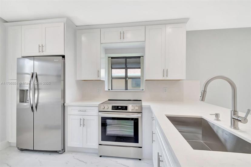 Picture of 8055 Sweetbriar Way, Boca Raton FL 33496