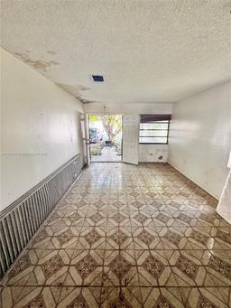 Picture of 975 SW 89Th Ave, Miami, FL 33174