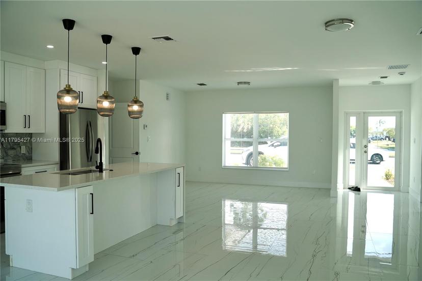 Picture of 299 SW Becker Rd, Port St. Lucie FL 34953