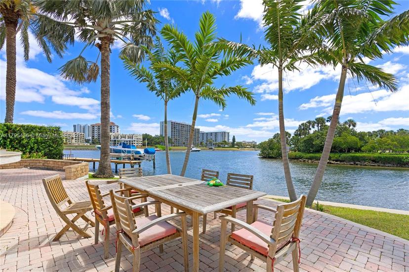 Picture of 848 Harbour Isle Place, North Palm Beach FL 33410