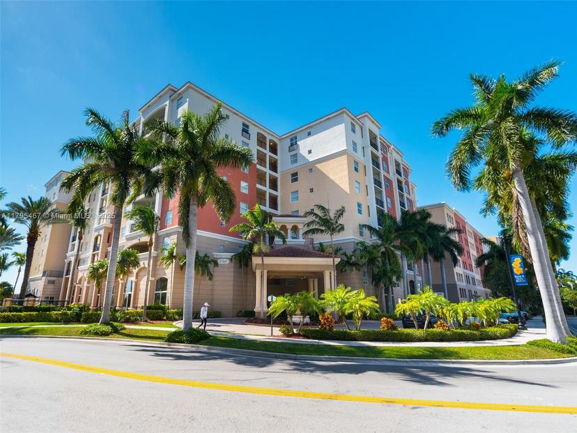 Picture of 17125 N Bay Rd # 3307, Sunny Isles Beach FL 33160
