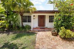 Picture of 5644 SW 69Th Ave, Miami, FL 33143