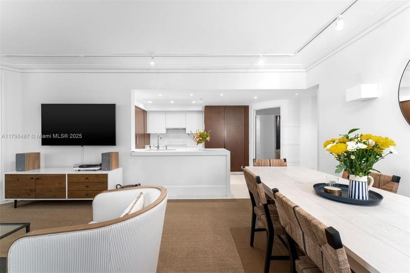 Picture of 125 Jefferson Ave # 113, Miami Beach FL 33139