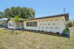 Picture of 4307 Coronado Pkwy, Cape Coral, FL 33904