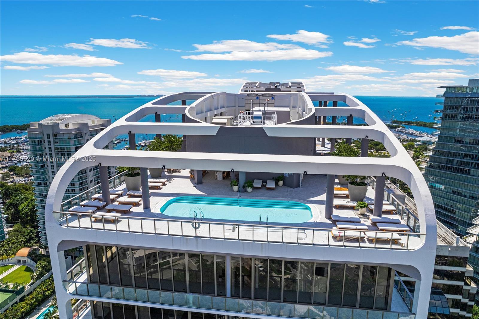 Picture of 2678 Tigertail Ave # 1205, Miami, FL 33133