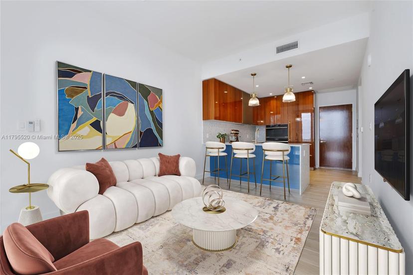 Picture of 2678 Tigertail Ave # 1205, Miami FL 33133