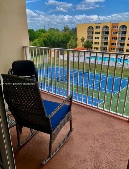 Picture of 6980 NW 186Th St # 426, Hialeah FL 33015