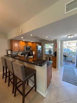 Picture of 550 NW 78Th Ter # 107, Margate, FL 33063