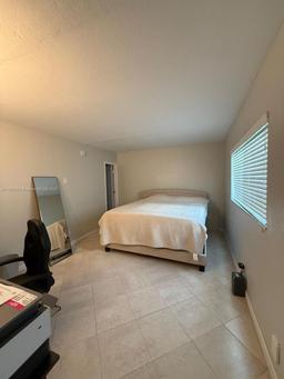 Picture of 550 NW 78Th Ter # 107, Margate, FL 33063
