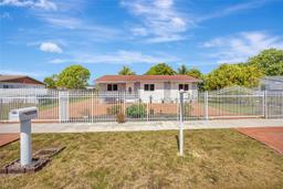 Picture of 20200 SW 112Th Pl, Miami, FL 33189