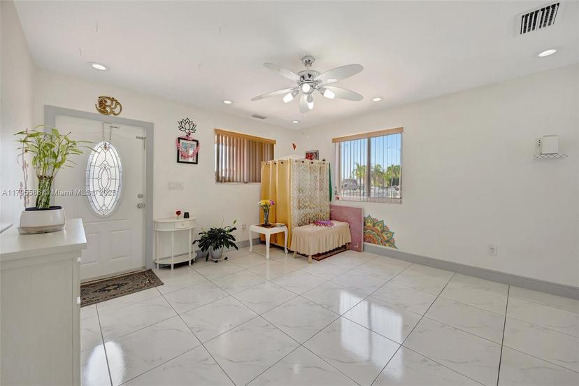 Picture of 20200 SW 112Th Pl, Miami FL 33189