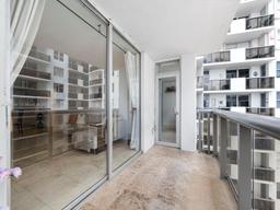 Picture of 6039 Collins Ave # 1015, Miami Beach, FL 33140
