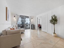 Picture of 6039 Collins Ave # 1015, Miami Beach, FL 33140