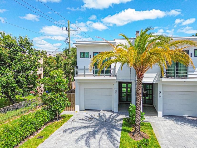 Picture of 325 SW 16Th St # B, Fort Lauderdale FL 33315