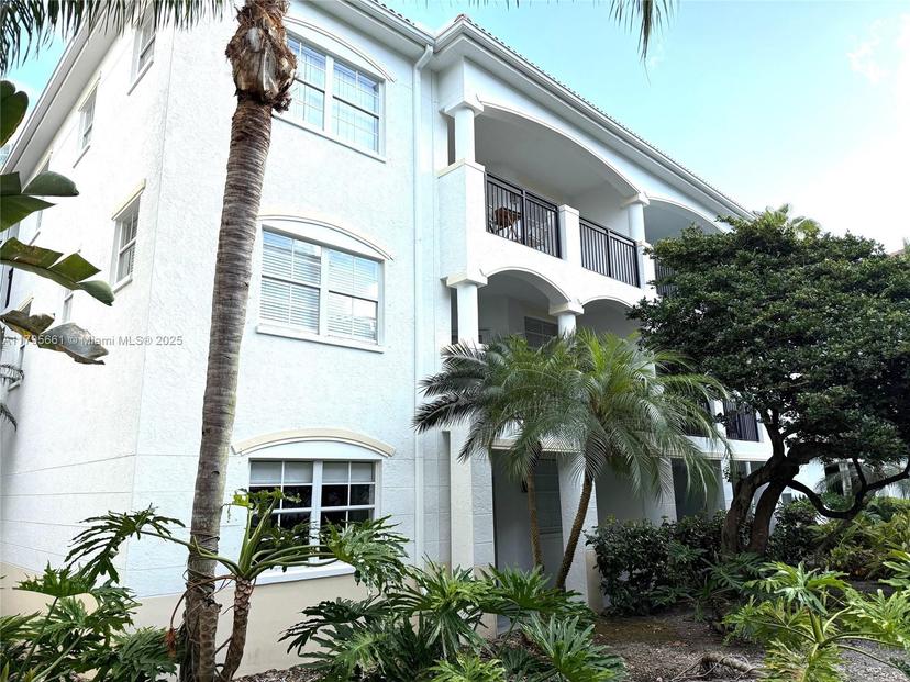 Picture of 3255 NE 184Th St # 12217, Aventura FL 33160