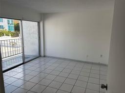 Picture of 221 Meridian Ave # 406, Miami Beach, FL 33139