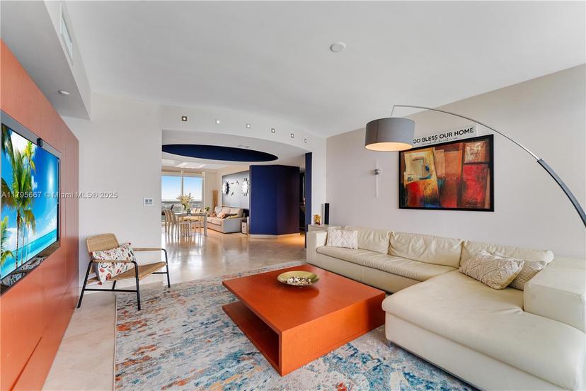 Picture of 19111 Collins Ave, Sunny Isles Beach FL 33160