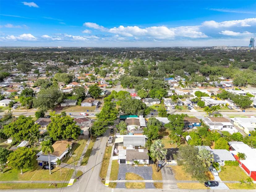 Picture of 6645 Raleigh St, Hollywood FL 33024