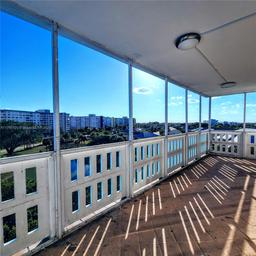 Picture of 4001 Hillcrest Dr # 4, Hollywood, FL 33021