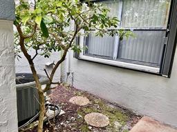 Picture of 5237 Gate Lake Rd # 5237, Tamarac, FL 33319