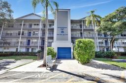 Picture of 900 SW 125Th Way # 312R, Pembroke Pines, FL 33027