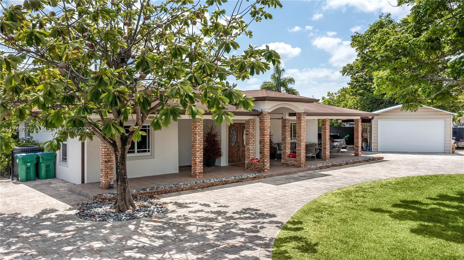 Picture of 5130 SW 99Th Ave, Miami, FL 33165