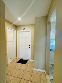 Picture of 1000 NE 14Th Ave # 508, Hallandale Beach, FL 33009