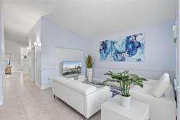 Picture of 14162 NW 87Th Ct, Miami Lakes, FL 33018