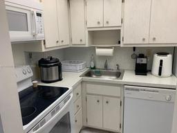 Picture of 2899 Collins Ave # 1738, Miami Beach, FL 33140