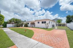 Picture of 241 NW 46Th Ave, Miami, FL 33126