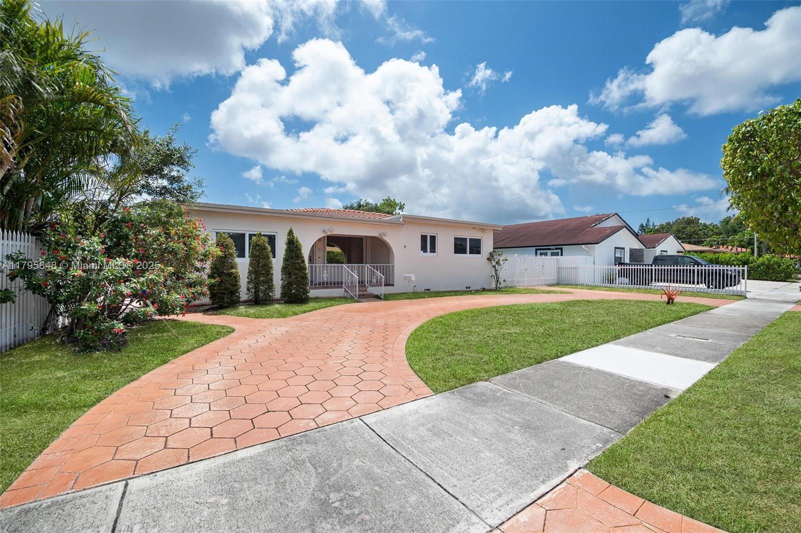 Picture of 241 NW 46Th Ave, Miami, FL 33126