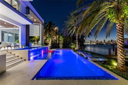 Picture of 441 N Hibiscus Dr, Miami Beach, FL 33139
