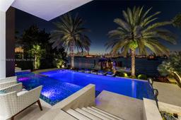 Picture of 441 N Hibiscus Dr, Miami Beach, FL 33139
