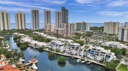 Picture of 355 Poinciana Dr # 1130, Sunny Isles Beach, FL 33160