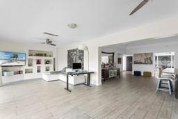 Picture of 5715 Bayberry Ln, Tamarac, FL 33319