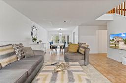 Picture of 1051 SW 95Th Ter, Pembroke Pines, FL 33025